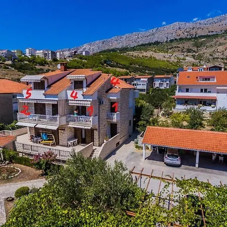 In With Sea View, Balcony, Air Conditioning, Wifi 5132-6