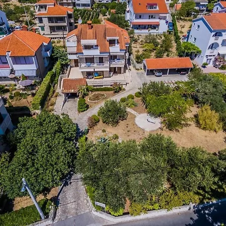 Appartement In With Sea View, Balcony, Air Conditioning, Wifi 5132-6 *